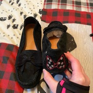 MINNIE MOUSE UGG MOCCASINS